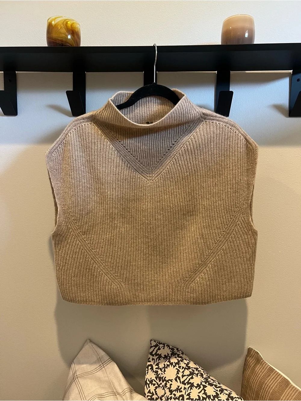 Anthropologie Beige 100% Cashmere Enza Poncho Vest. NWOT. - Picture 4 of 5